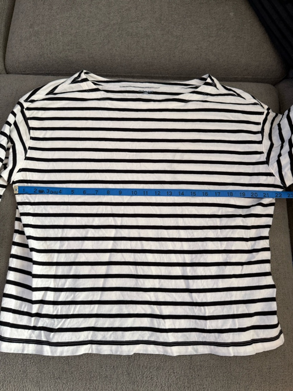 Old Navy Black & White Stripe Boat Neck Long Sleeve Top Large T - Picture 9 of 9
